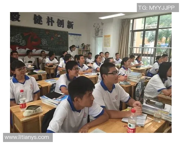 克罗斯在足球历史上的传奇之路与未来发展展望